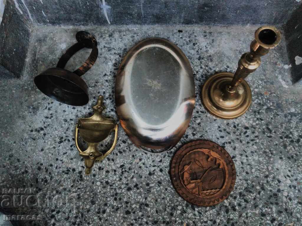 O mulțime de articole cu preț € 19.43 | 38.00 BGN O mulțime de articole cu preț € 19.43 | 38.00 BGN