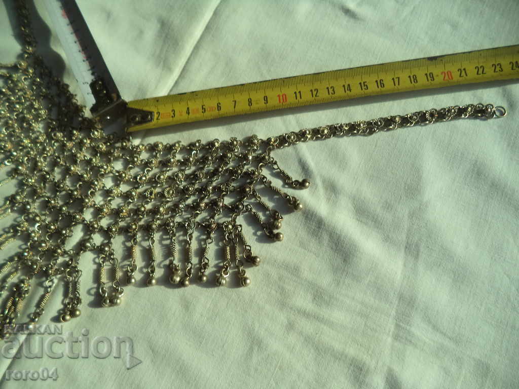 Auction BIG OLD BEAUTIFUL JEWELRY JEWELRY Auction BIG OLD BEAUTIFUL JEWELRY JEWELRY