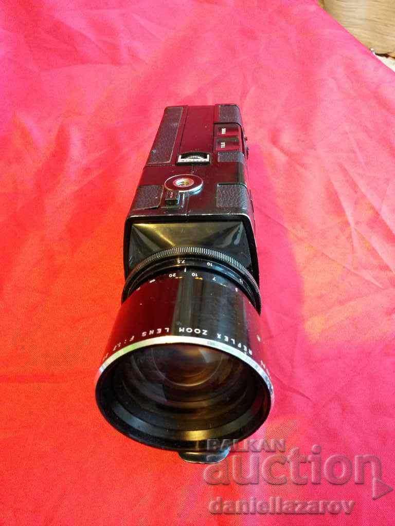 Old CHINON 872 Collection Camera with price 45.00 BGN | € 23.01 Old CHINON 872 Collection Camera with price 45.00 BGN | € 23.01