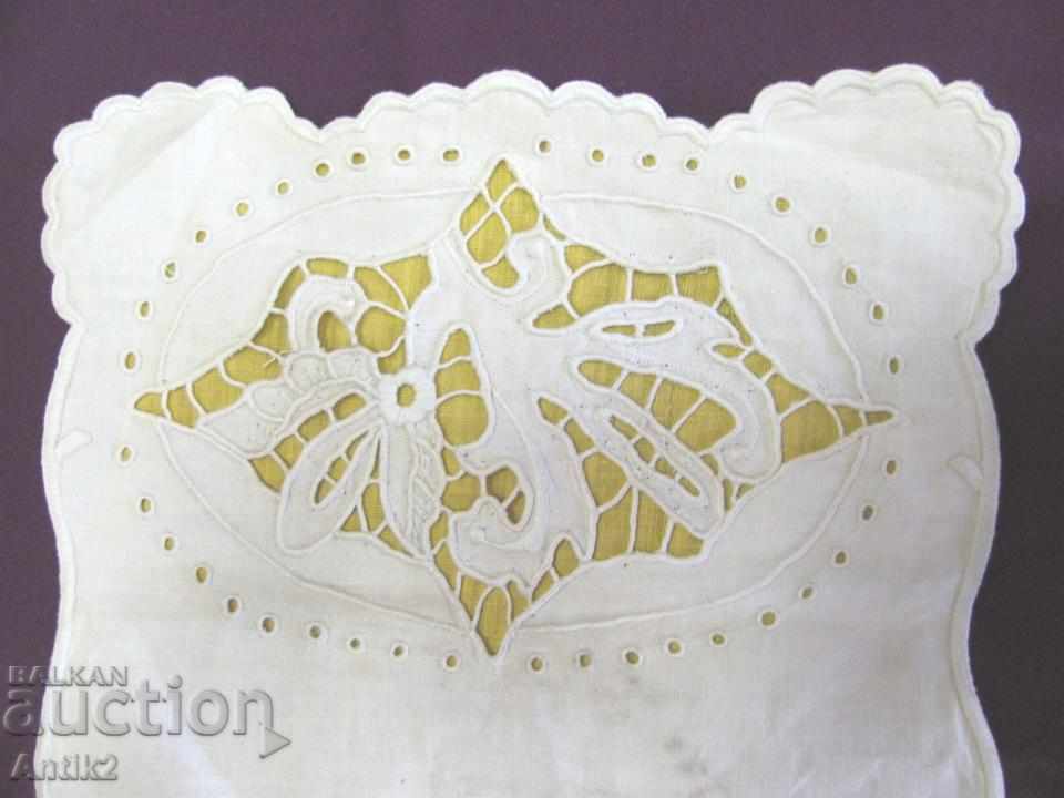 Auction 19th century 2 pieces Tablecloths cut embroidery Auction 19th century 2 pieces Tablecloths cut embroidery