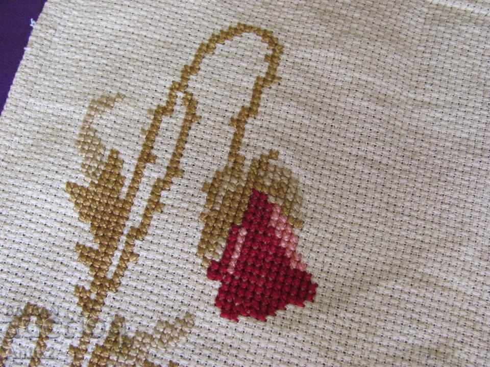 Delivery of 19th Century Hand embroidered Covir