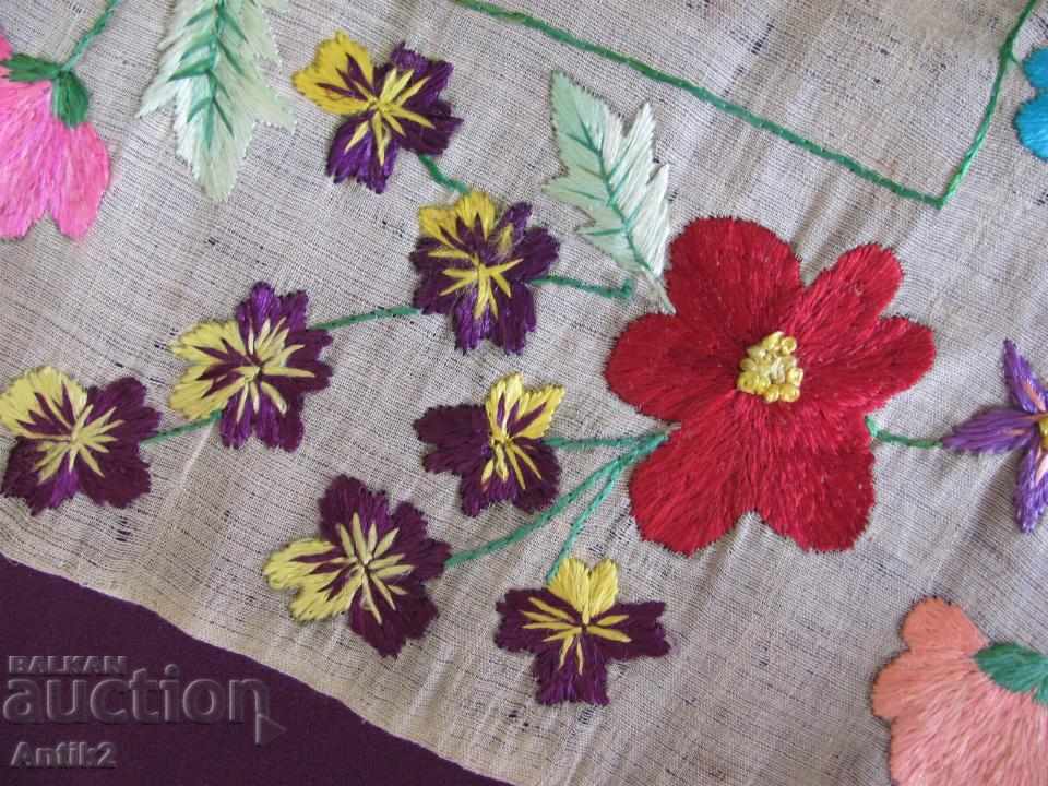 Baza de fotografii brodată manual din secolul al XIX-lea - 5 Baza de fotografii brodată manual din secolul al XIX-lea - 5