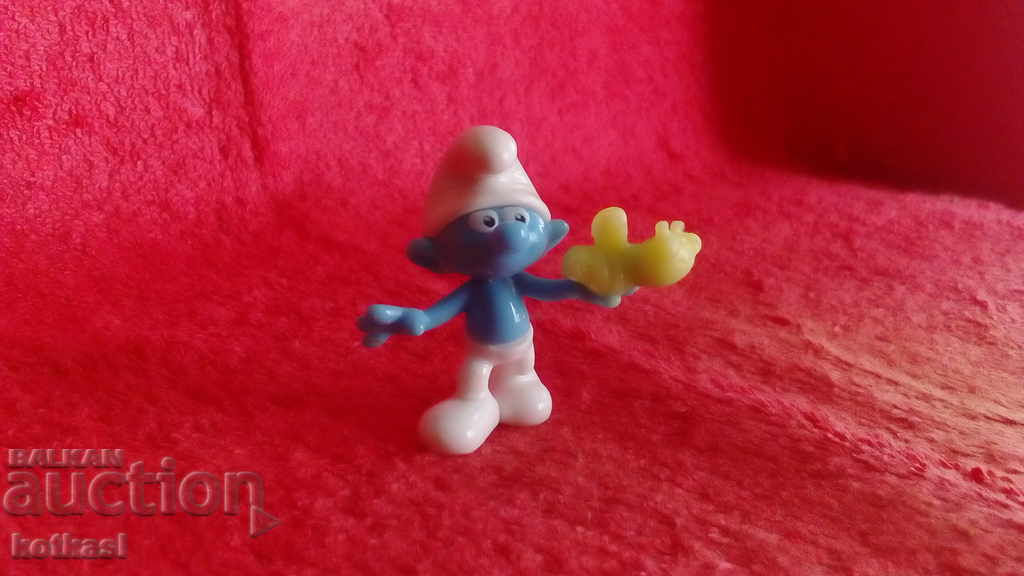 Chocolate Egg Smurf Figure with price 3.50 BGN | € 1.79 Chocolate Egg Smurf Figure with price 3.50 BGN | € 1.79