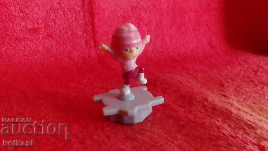 Universal Chocolate Egg Child Figure with price 3.50 BGN | € 1.79 Universal Chocolate Egg Child Figure with price 3.50 BGN | € 1.79