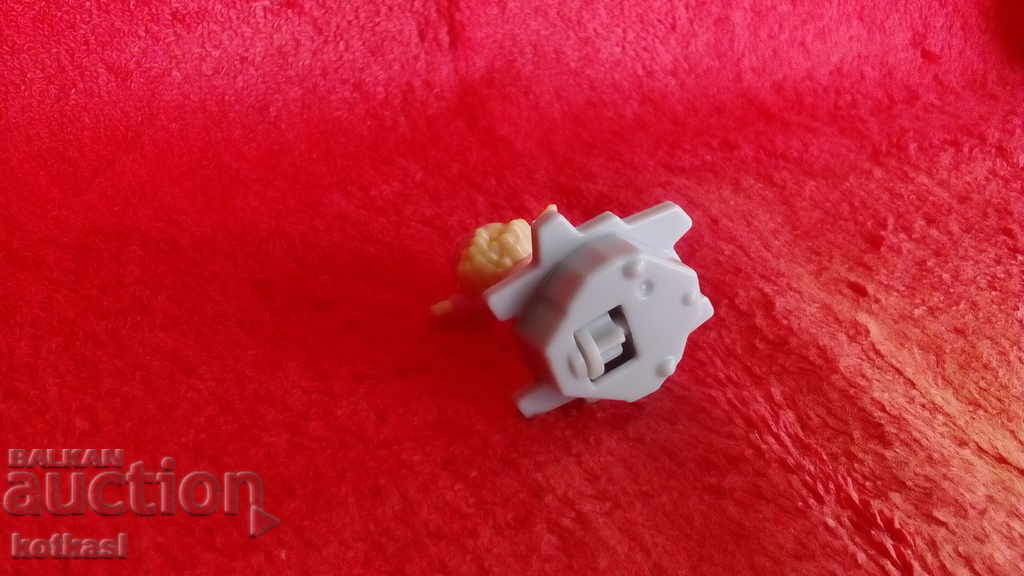 Universal Chocolate Egg Child Figure - 6 Universal Chocolate Egg Child Figure - 6