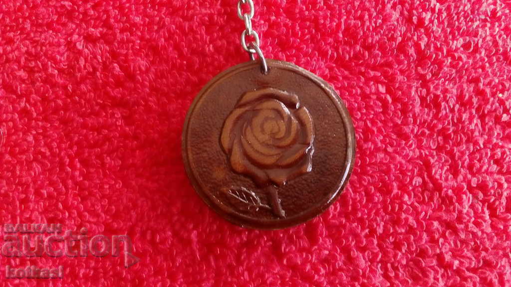 Old keychain BOC Olympiad Moscow 80 with price 10.50 BGN | € 5.37