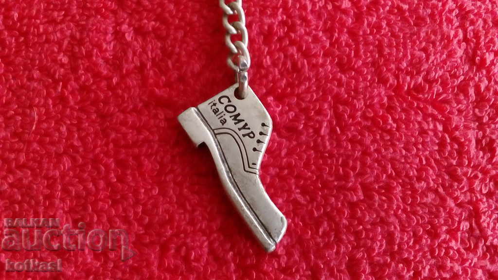 Old key chain Shoe Italy with price 10.50 BGN | € 5.37 Old key chain Shoe Italy with price 10.50 BGN | € 5.37