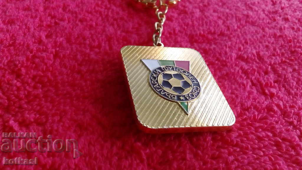 Delivery of Old BFS BULGARIAN FOOTBALL UNION MEXICO 86 keychain Delivery of Old BFS BULGARIAN FOOTBALL UNION MEXICO 86 keychain