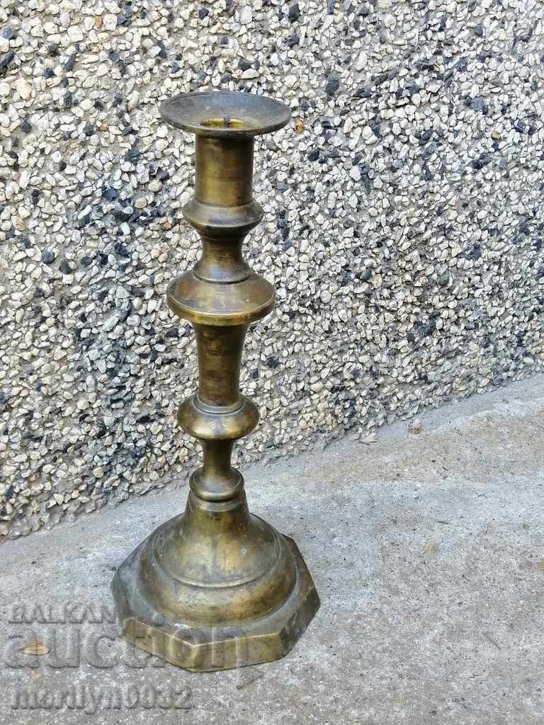 Auction Renaissance bronze / brass / candlestick Auction Renaissance bronze / brass / candlestick