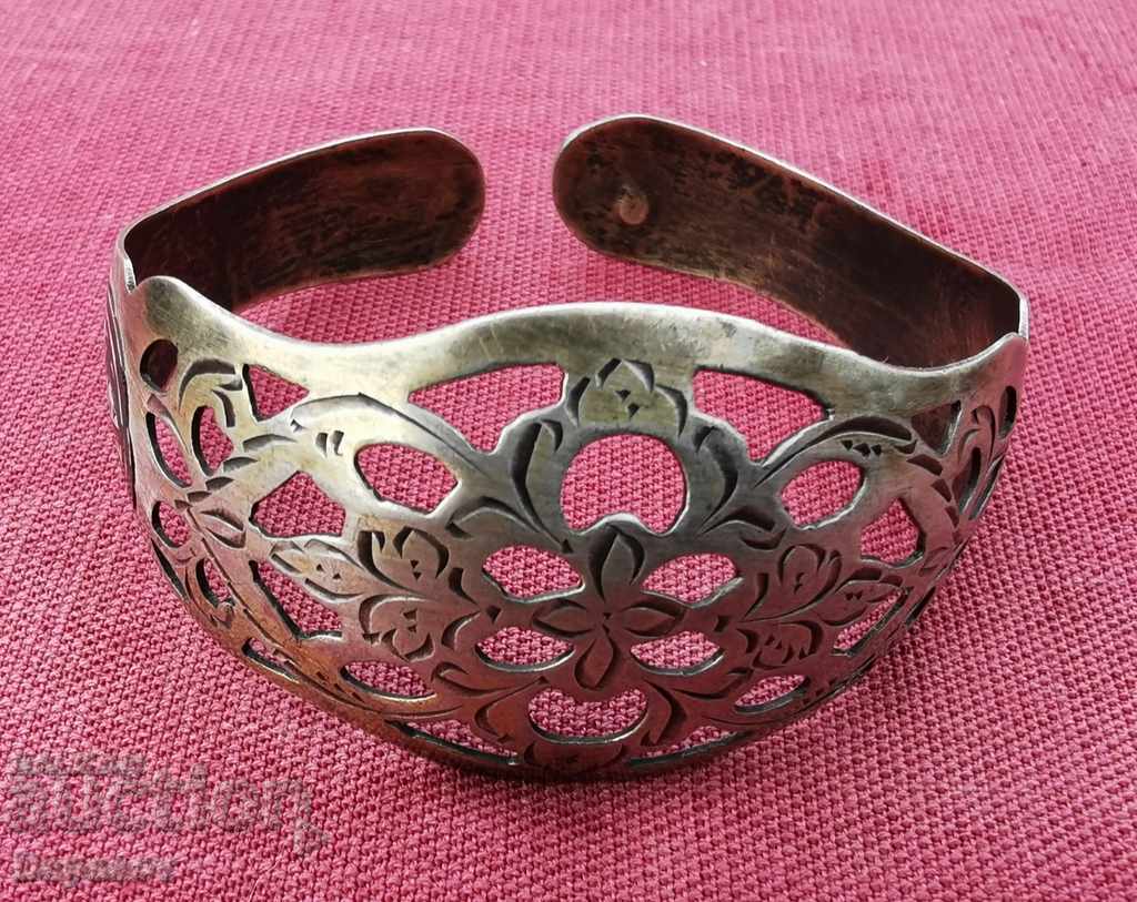 Old Silver 875 Russian Bracelet with Nilo