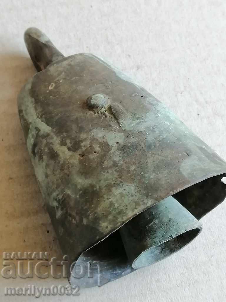 Auction  Old Ottoman chan, bell, bell, clapper, tumbler