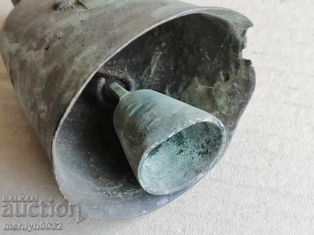 Delivery of Old Ottoman chan, bell, bell, clapper, tumbler