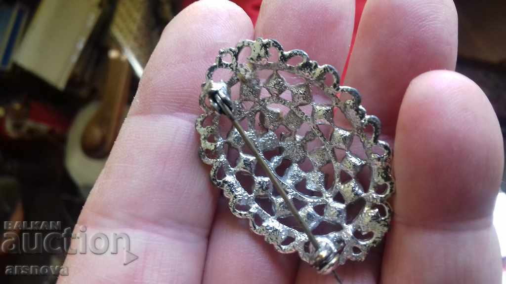 Brochure with price 2.50 BGN | € 1.28 Brochure with price 2.50 BGN | € 1.28