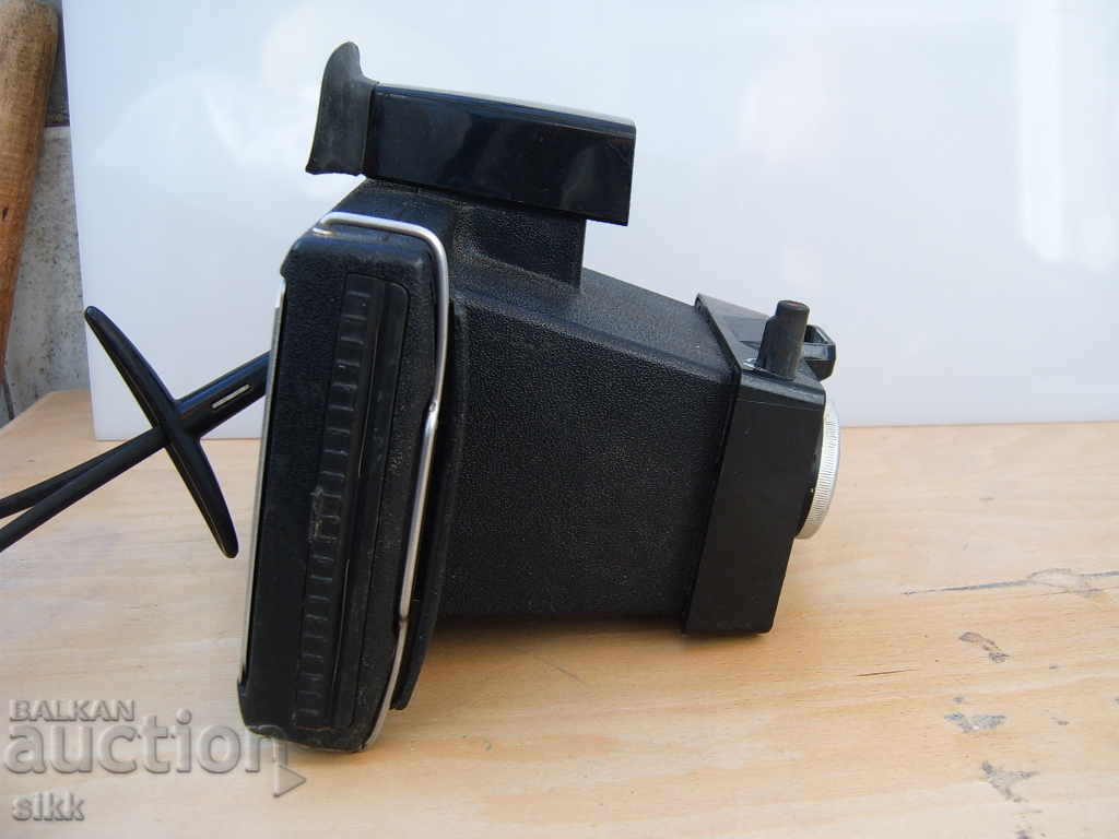 Аукцион Фотоапарат POLAROID 88 Аукцион Фотоапарат POLAROID 88