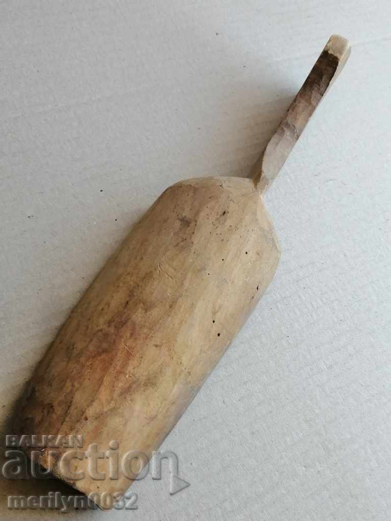 Old wooden shovel, blade, wooden - 7