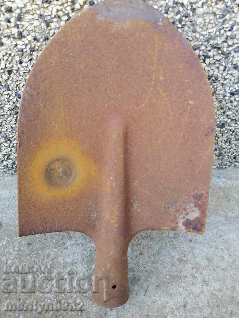 Straight shovel without sap with stamped wrought iron tool white - 6 Straight shovel without sap with stamped wrought iron tool white - 6