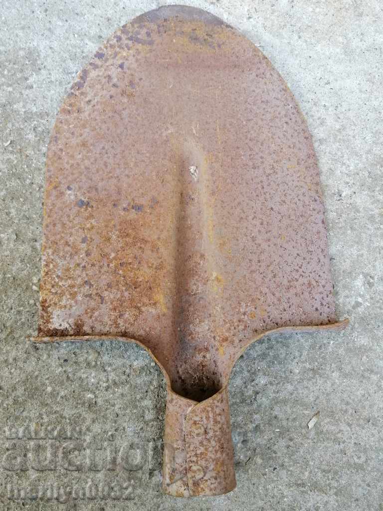 Straight shovel without sap with stamped wrought iron tool white - 7 Straight shovel without sap with stamped wrought iron tool white - 7