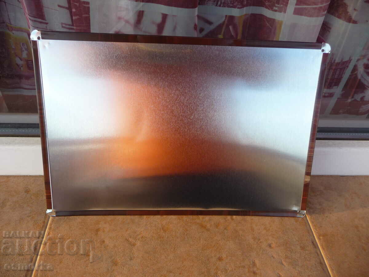 Delivery of Metal plate motor rockers road roads motors endless tire Delivery of Metal plate motor rockers road roads motors endless tire