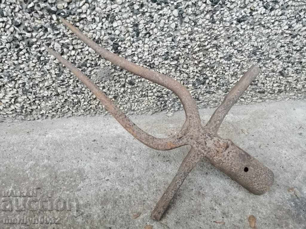 Old twin forged, villa, wrought iron with price 43.00 BGN | € 21.99 Old twin forged, villa, wrought iron with price 43.00 BGN | € 21.99