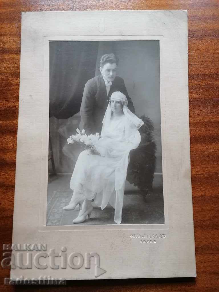Снимка картон фотография Фото Идеал Варна младоженци