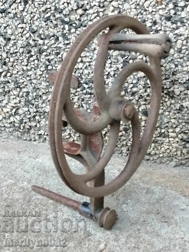 Delivery of An old hand held sandpaper with a clamp grinder mechanism from the 20th century Delivery of An old hand held sandpaper with a clamp grinder mechanism from the 20th century