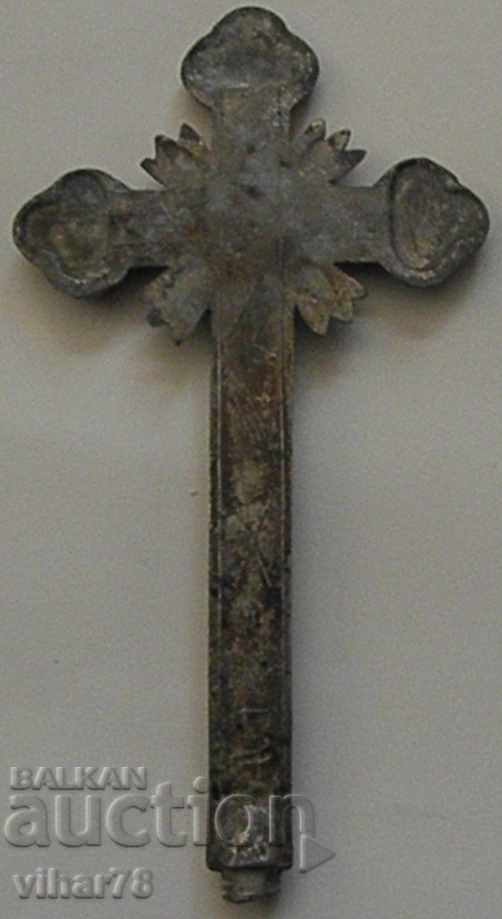 Auction  CROSS