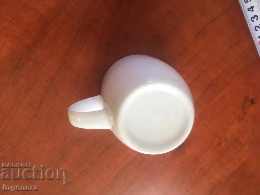 Auction PORCELAIN GLASS ADVERTISING Auction PORCELAIN GLASS ADVERTISING