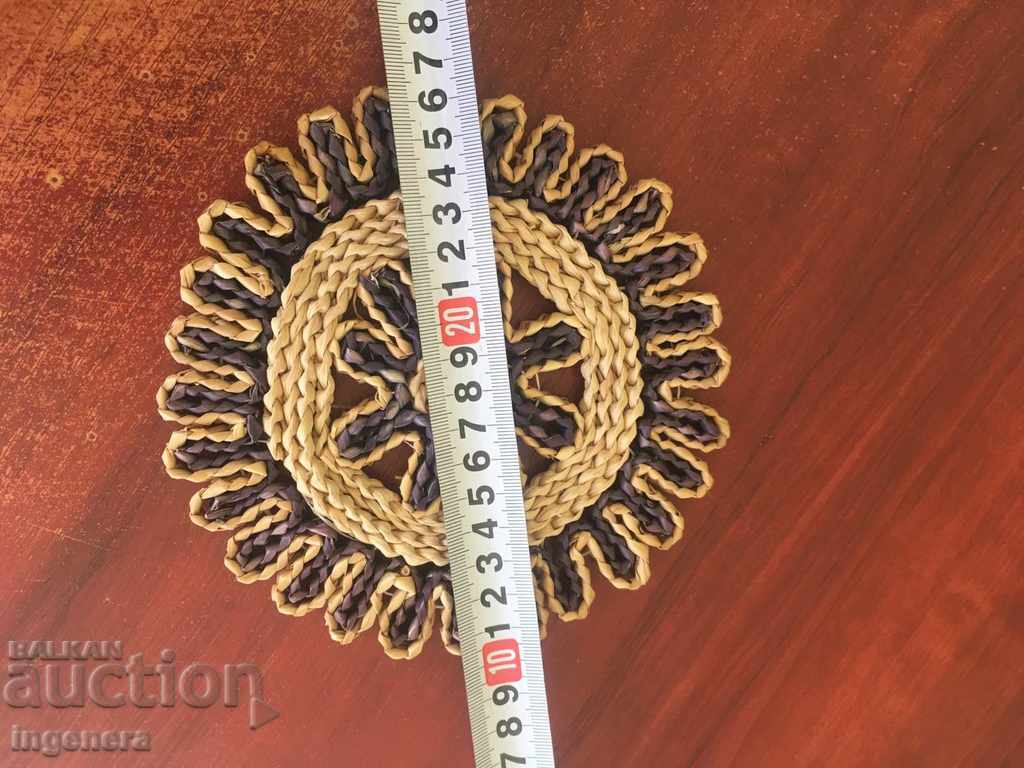 Livrarea SUPORTURI PENTRU VASE TRICOTATE-2 BUC