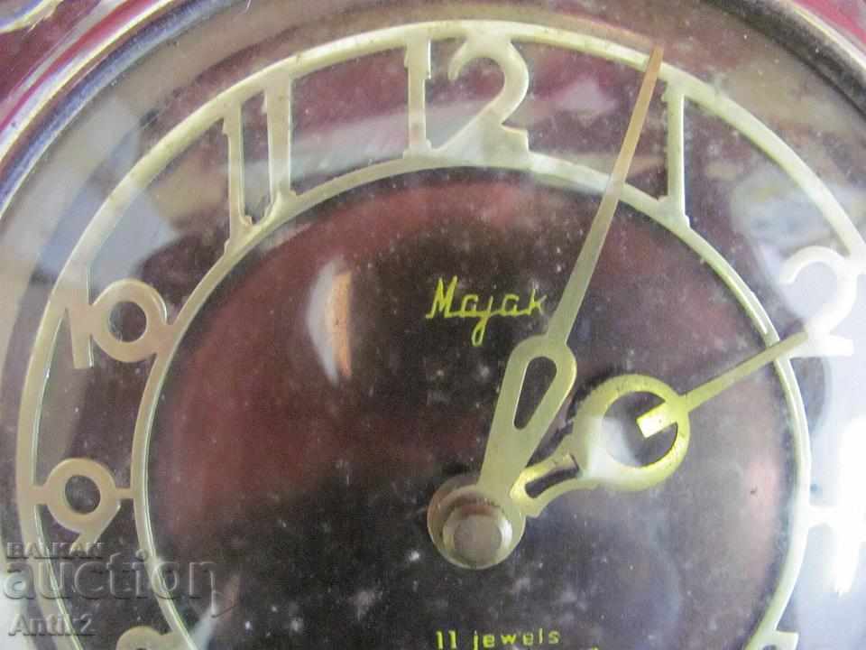 Auction 60s Star Crystal Glass Clock Majak USSR Auction 60s Star Crystal Glass Clock Majak USSR