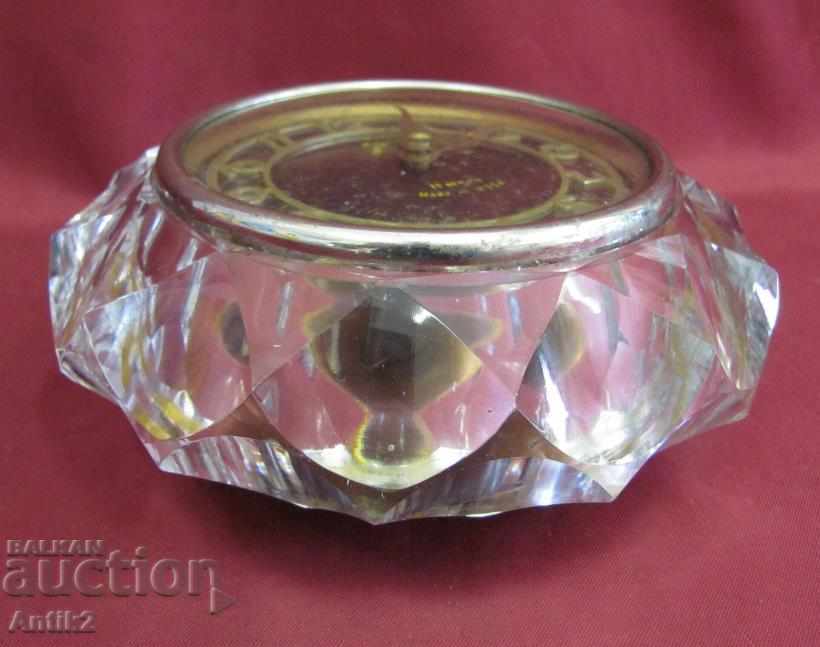 60s Star Crystal Glass Clock Majak USSR - 5 60s Star Crystal Glass Clock Majak USSR - 5