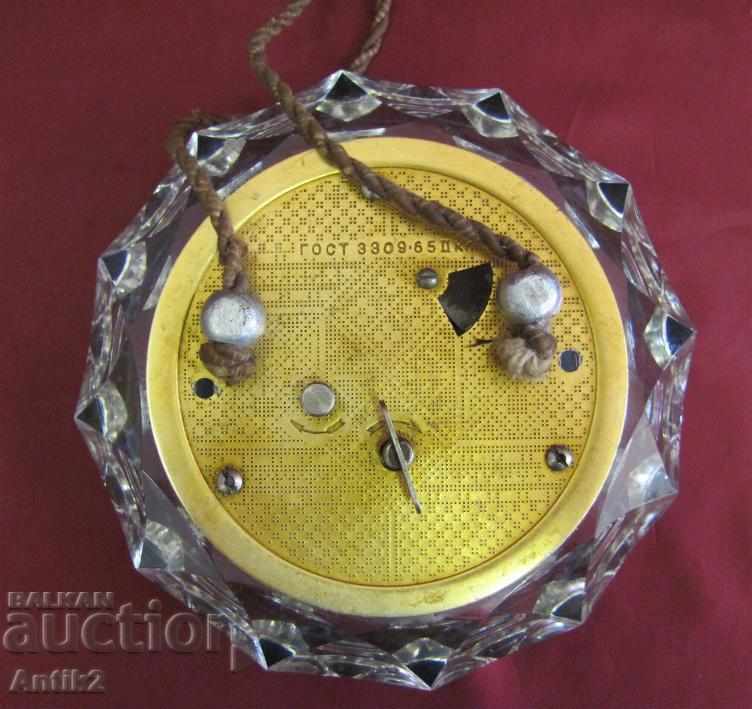 60s Star Crystal Glass Clock Majak USSR - 6 60s Star Crystal Glass Clock Majak USSR - 6