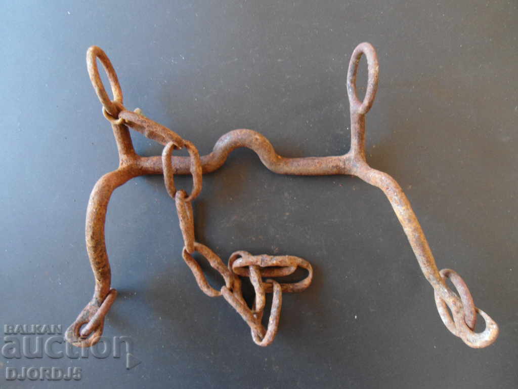 Стара конска юзда с цена 6.00 лв. | € 3.07 Стара конска юзда с цена 6.00 лв. | € 3.07