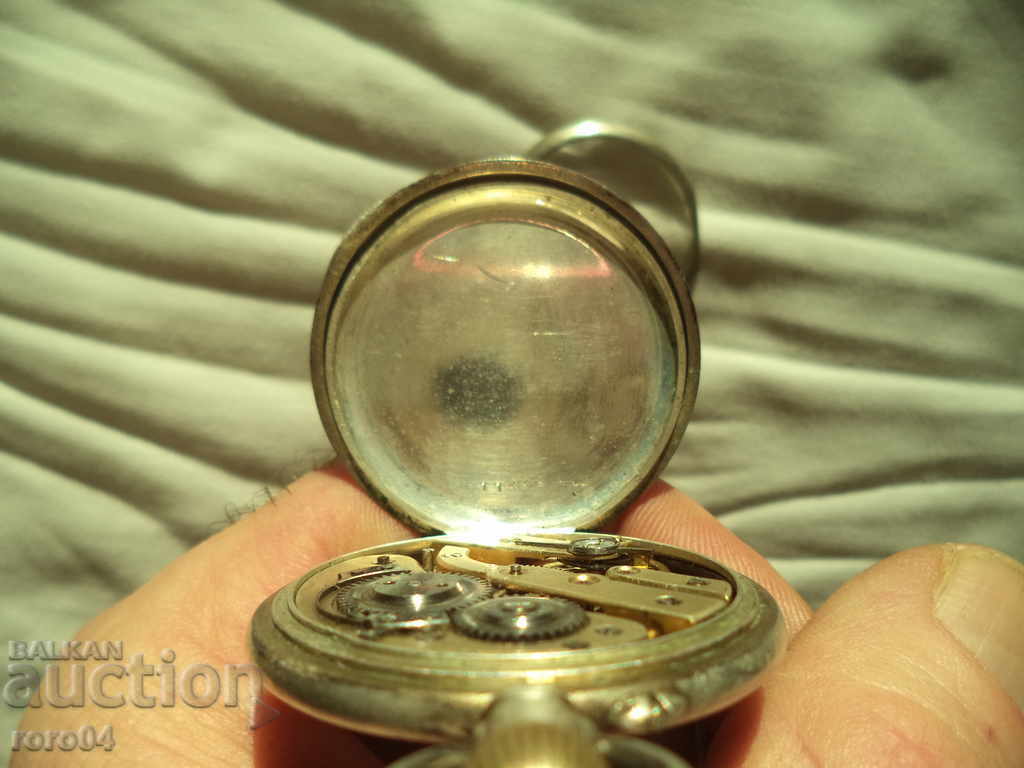 SILVER POCKET CLOCK WITH NUMBER 77555 - 5 SILVER POCKET CLOCK WITH NUMBER 77555 - 5