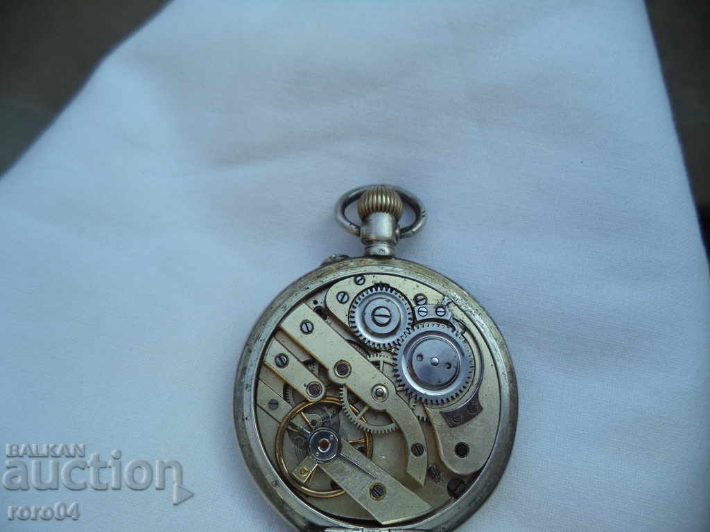 SILVER POCKET CLOCK WITH NUMBER 77555 - 7 SILVER POCKET CLOCK WITH NUMBER 77555 - 7