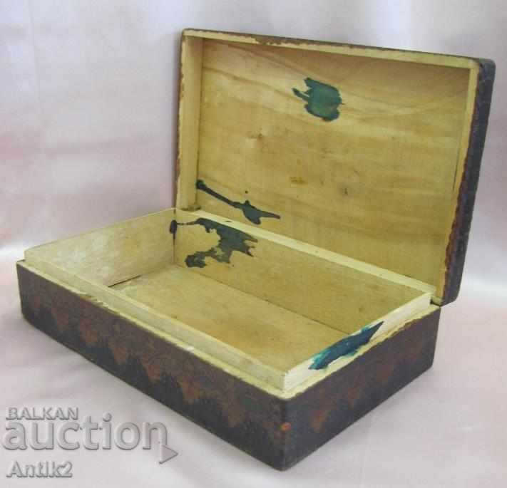 Auction Antique Wooden Box Auction Antique Wooden Box