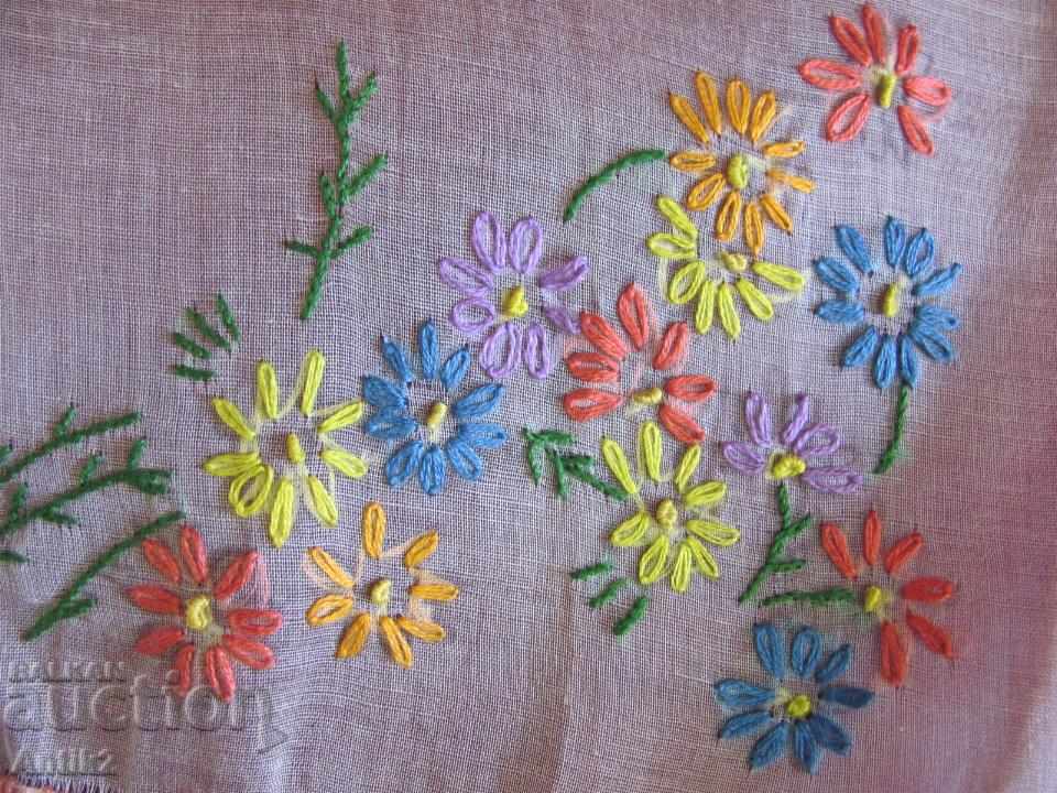 2 pieces Antique hand embroidered Carriages - 5