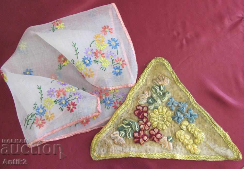 2 pieces Antique hand embroidered Carriages - 6