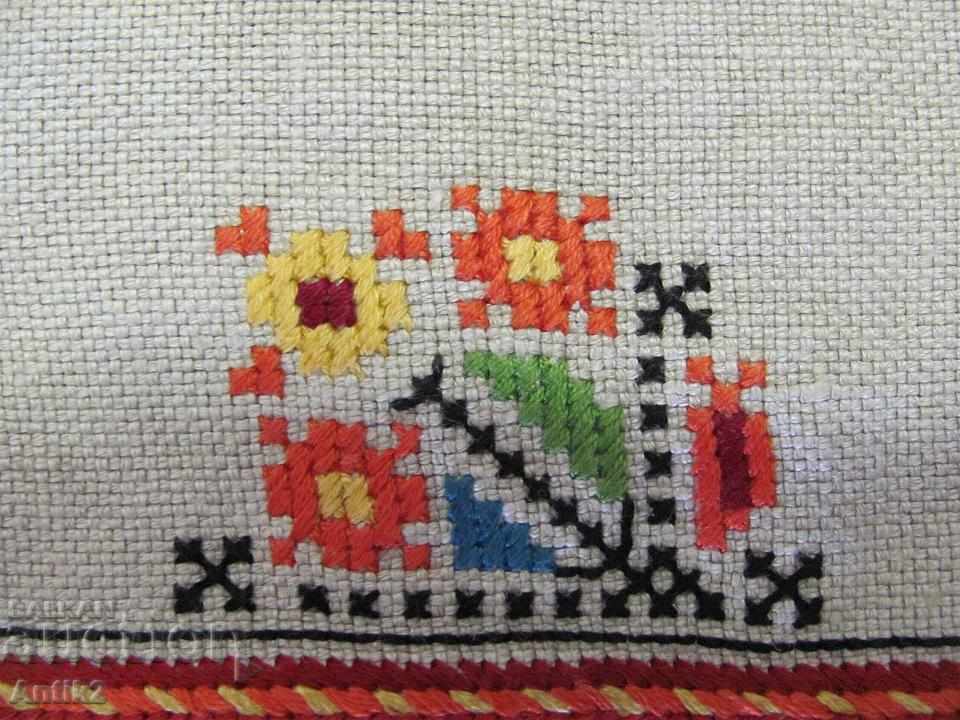 Old 2 Piece Carriages, Handmade Embroidered Tablecloths - 5