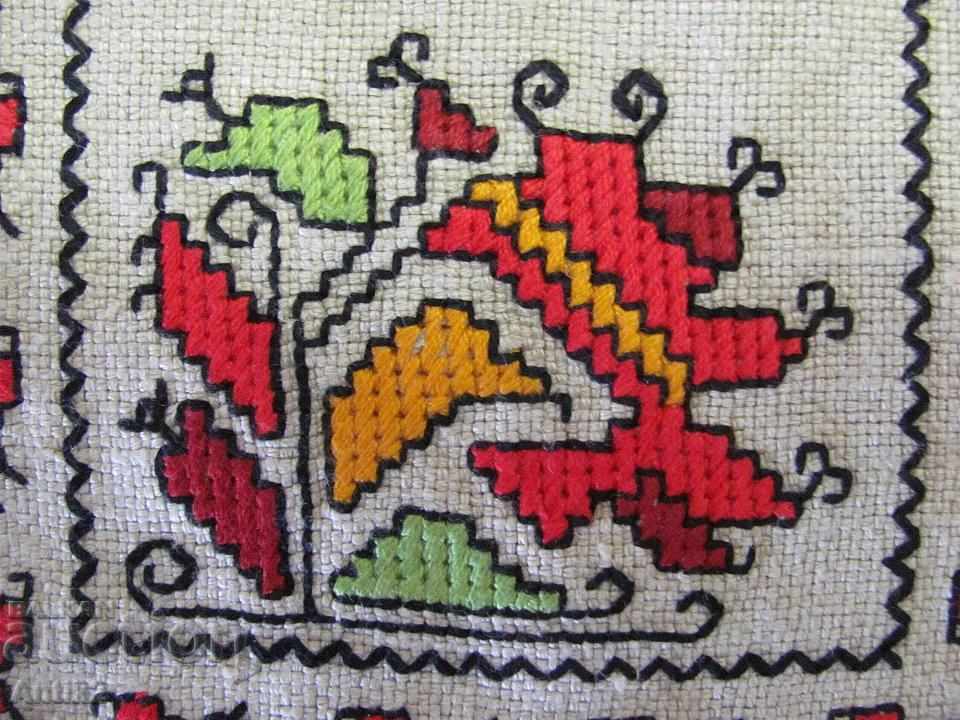 Old 2 Piece Carriages, Handmade Embroidered Tablecloths - 6 Old 2 Piece Carriages, Handmade Embroidered Tablecloths - 6