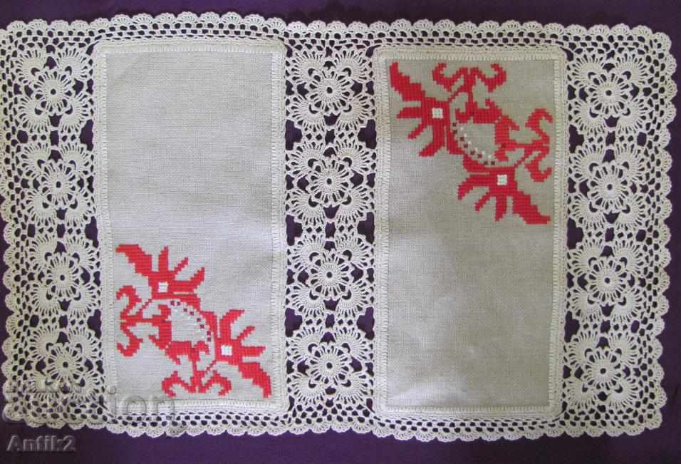 Old 2 Piece Carriages, Handmade Embroidered Tablecloths - 5 Old 2 Piece Carriages, Handmade Embroidered Tablecloths - 5