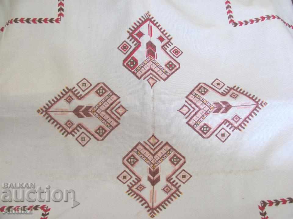 Old hand embroidery big tablecloth with price 180.00 BGN | € 92.03 Old hand embroidery big tablecloth with price 180.00 BGN | € 92.03
