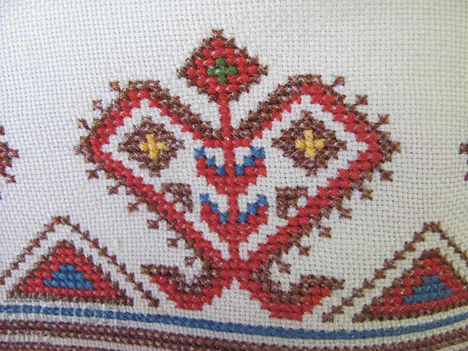 Old hand embroidery big tablecloth - 5 Old hand embroidery big tablecloth - 5