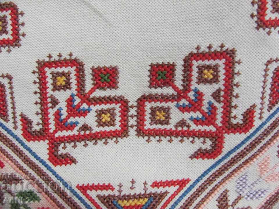 Old hand embroidery big tablecloth - 7 Old hand embroidery big tablecloth - 7