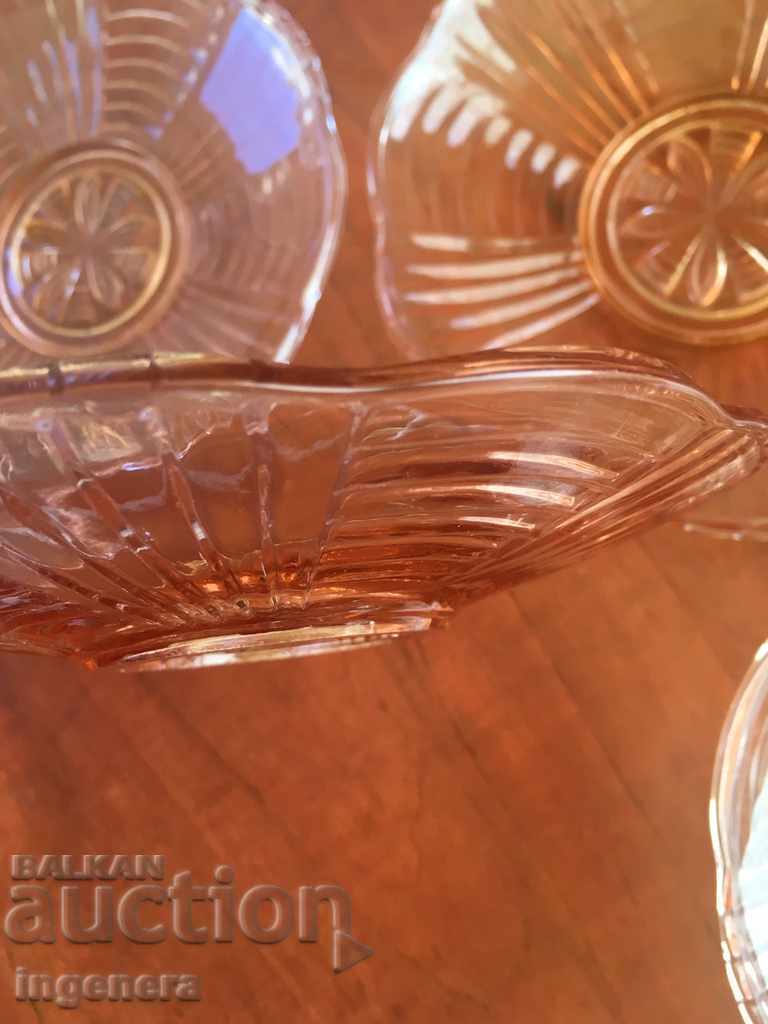 PLATE CABINET GLASS RELIEF COLOR THICK-5 with price 10.00 BGN | € 5.11 PLATE CABINET GLASS RELIEF COLOR THICK-5 with price 10.00 BGN | € 5.11