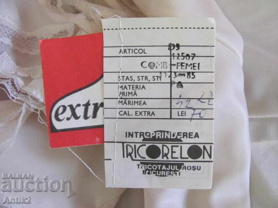 70's Ladies overalls with tag - 6 70's Ladies overalls with tag - 6