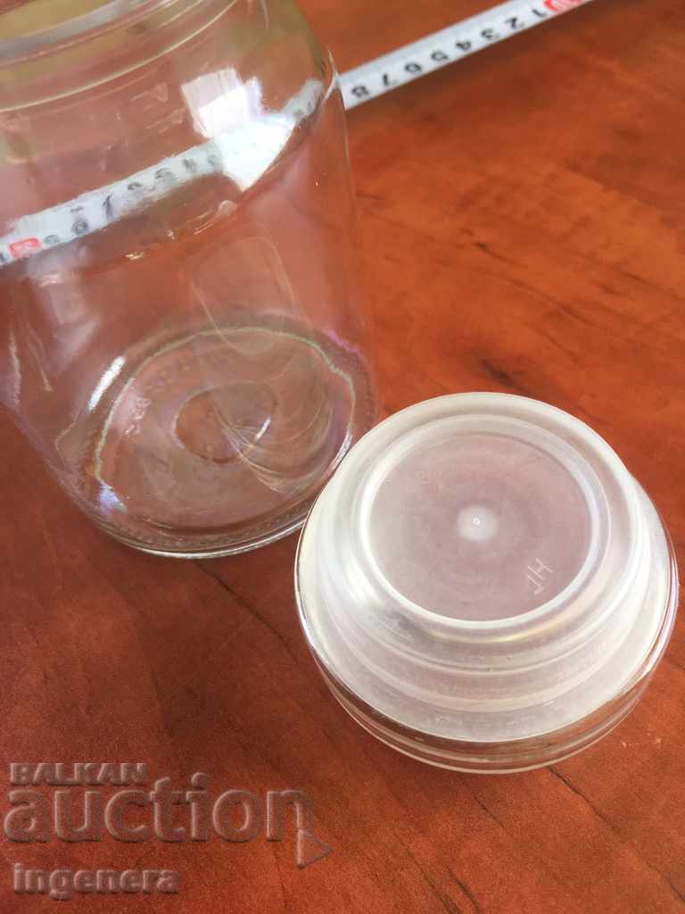 JAR GLASS GLASS STOPPER STOPPER with price 7.00 BGN | € 3.58