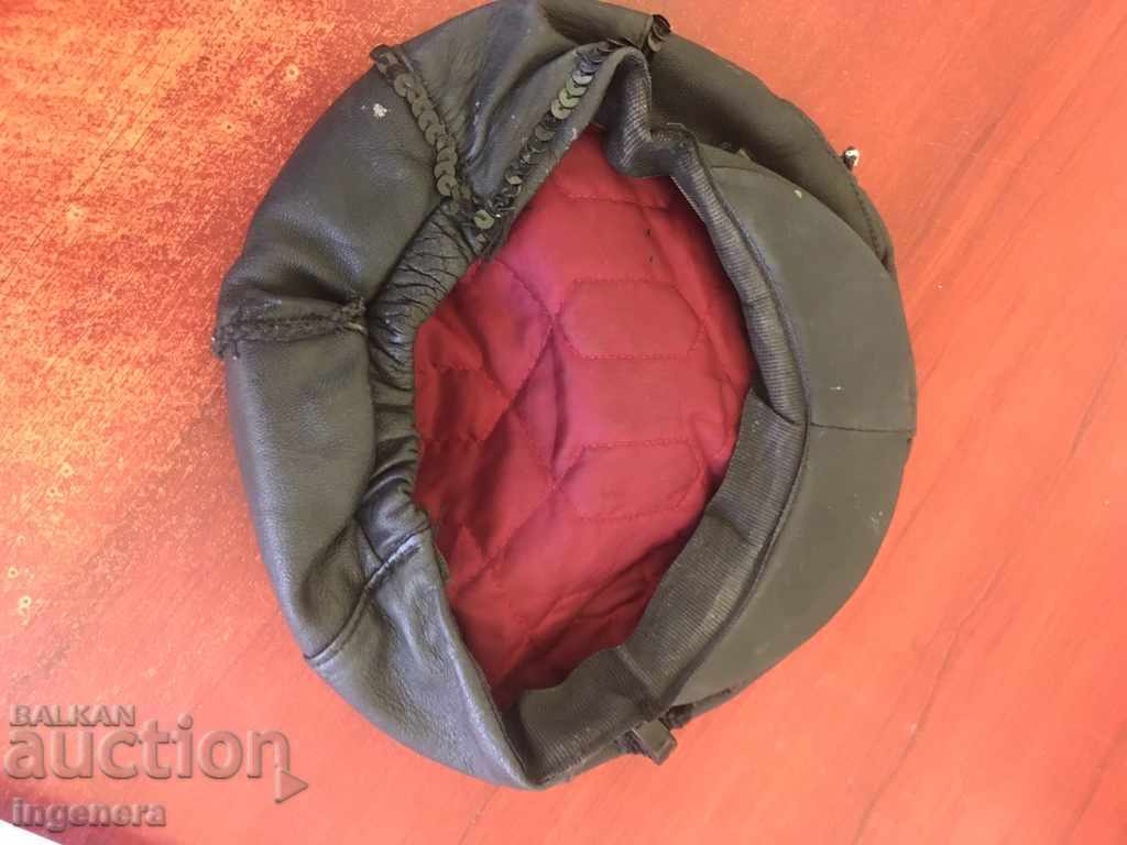 Delivery of WOMEN'S LEATHER HAT CAP ECO-LEATHER Delivery of WOMEN'S LEATHER HAT CAP ECO-LEATHER