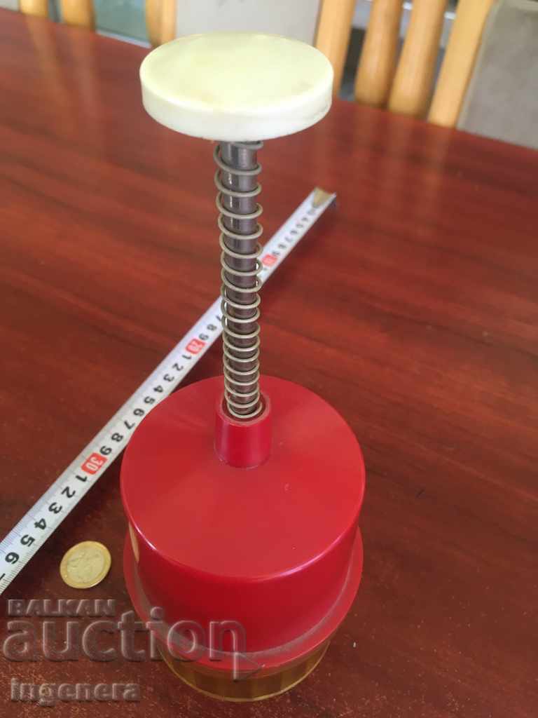 HOUSEHOLD HAND CUTTING TOOL