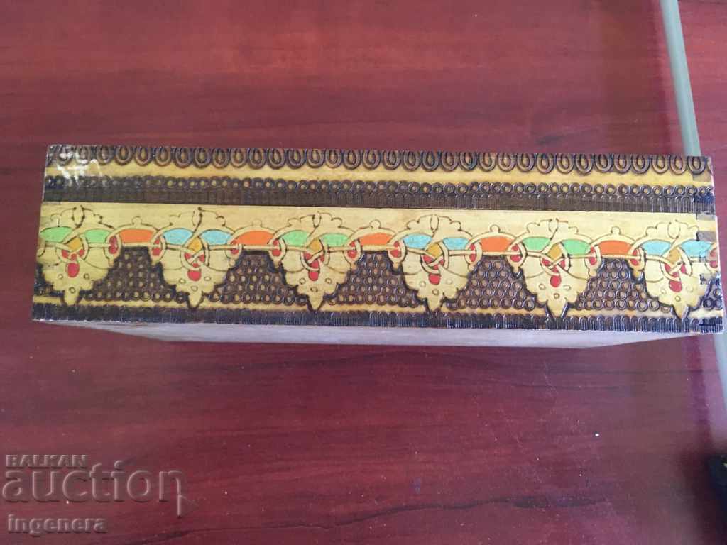 Auction BOX WOOD PYOGRAPHY DRAWING OLD Auction BOX WOOD PYOGRAPHY DRAWING OLD