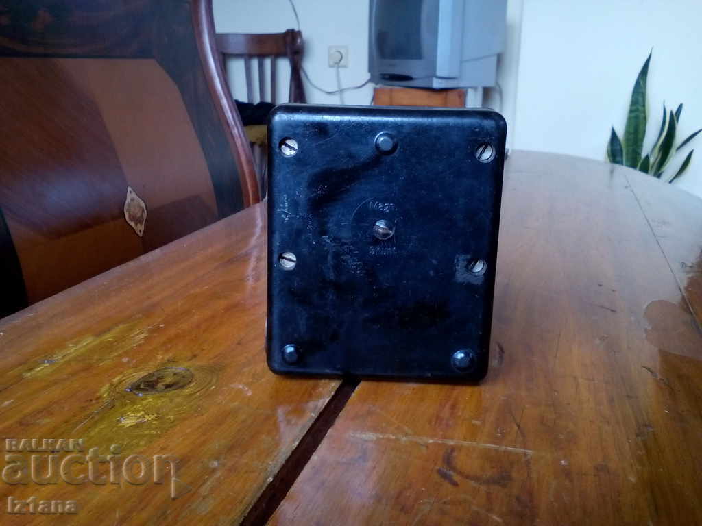 Old Om meter with price 30.00 BGN | € 15.34 Old Om meter with price 30.00 BGN | € 15.34